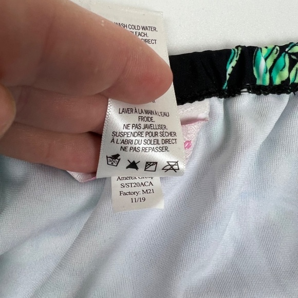 Tommy Bahama Girls Off Shoulder Cap Sleeve Bandeau Bikini Top in Black Sz 16 - Picture 3 of 4